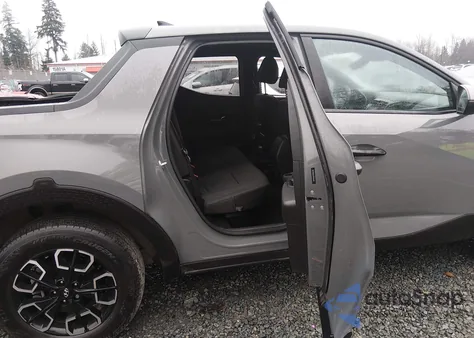 2023 Hyundai Santa Cruz Sel z USA, uszkodzony, nr VIN 5NTJBDAE1PH054681